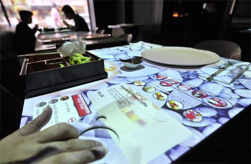 餐桌互動投影55